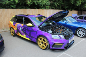 Interesting livery on a Skoda