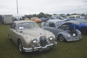 Jaguar Mk2 and VW Beetle